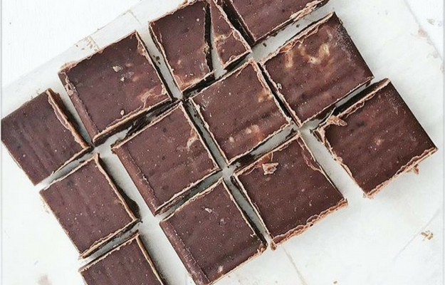 chocolate-almond-freezer-fudge-nourishandglow.png