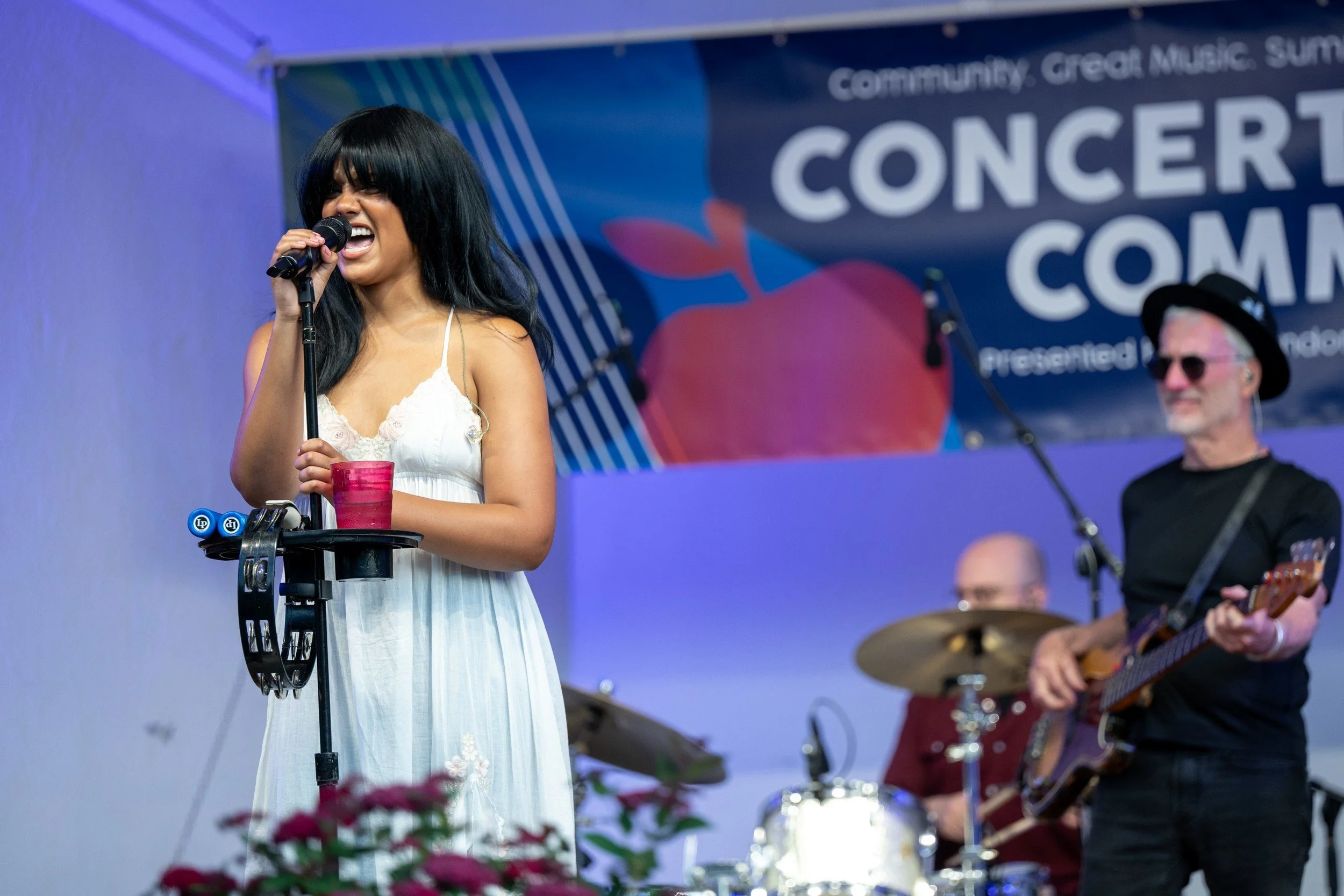 COTC - The Linda Ronstadt Experience - 0867_sm.jpg