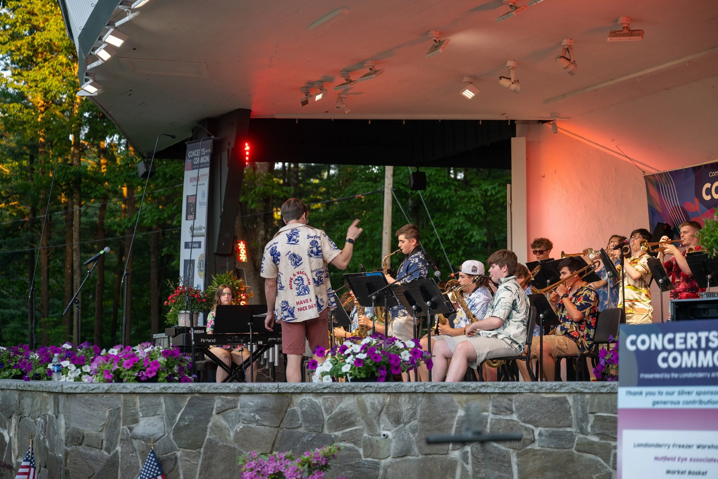 COTC - LHS-LMS Jazz Ensembles, LHS Orchestra - 0406_sm.jpg