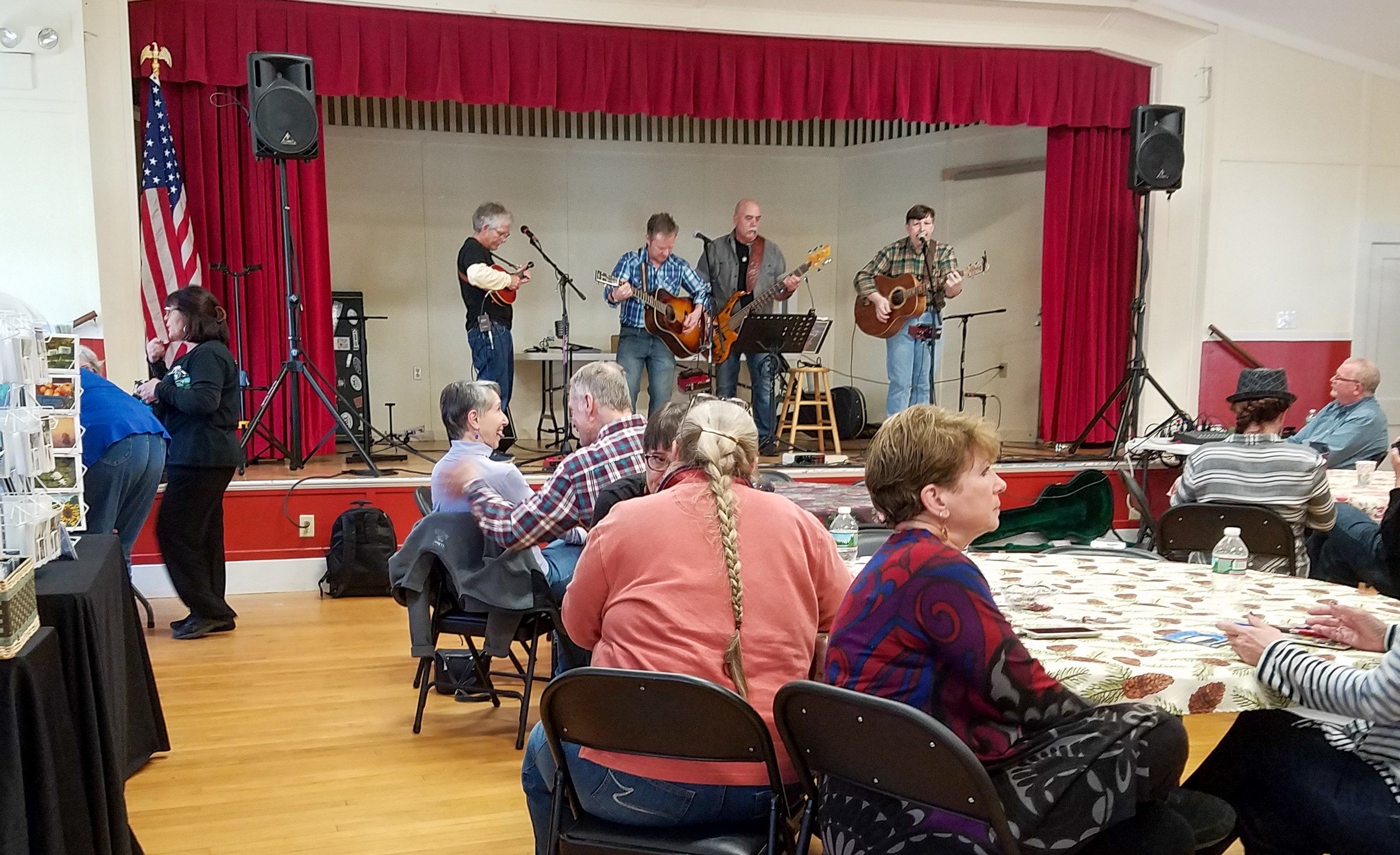 Arts Café 2017 - 0027_sm.jpg