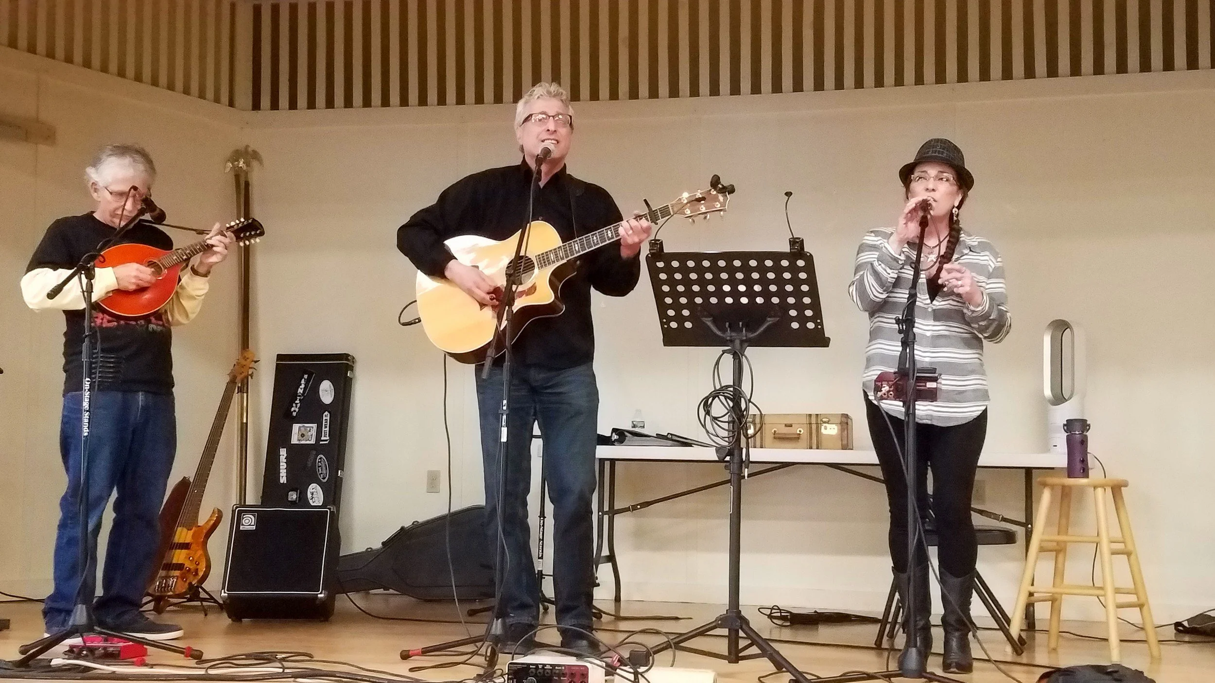 Arts Café 2017 - 0030_sm.jpg