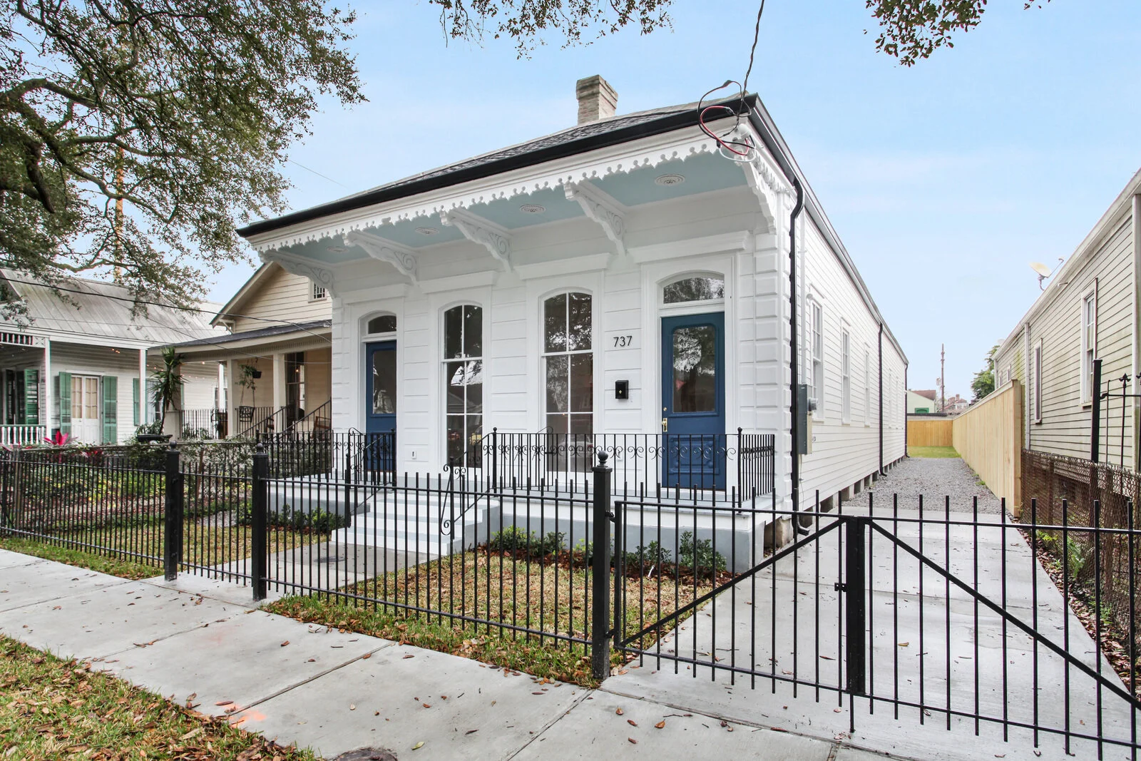 737 Louisiana Ave.