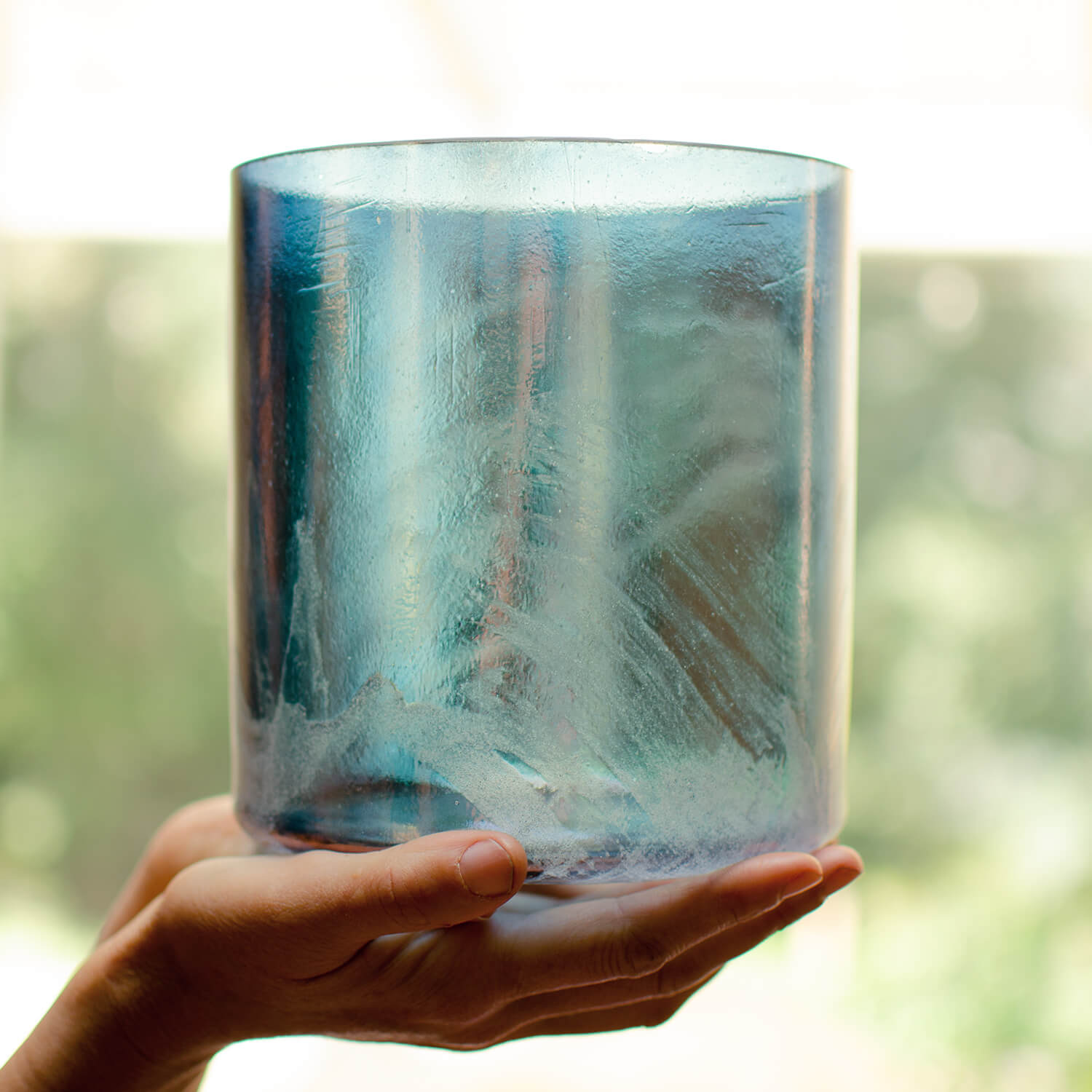 crystal-tones-singing-bowl08.jpg