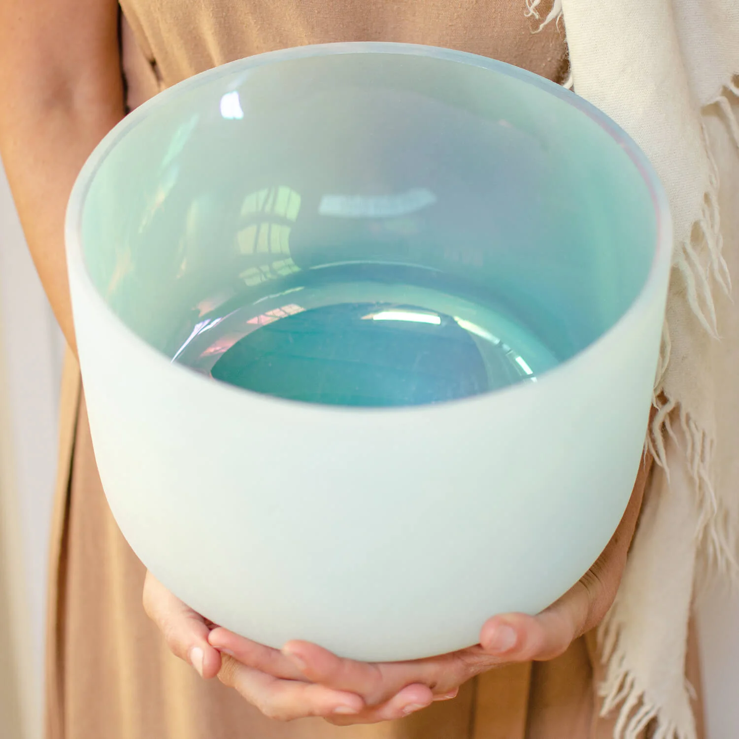 crystal-tones-singing-bowl015-02.jpg