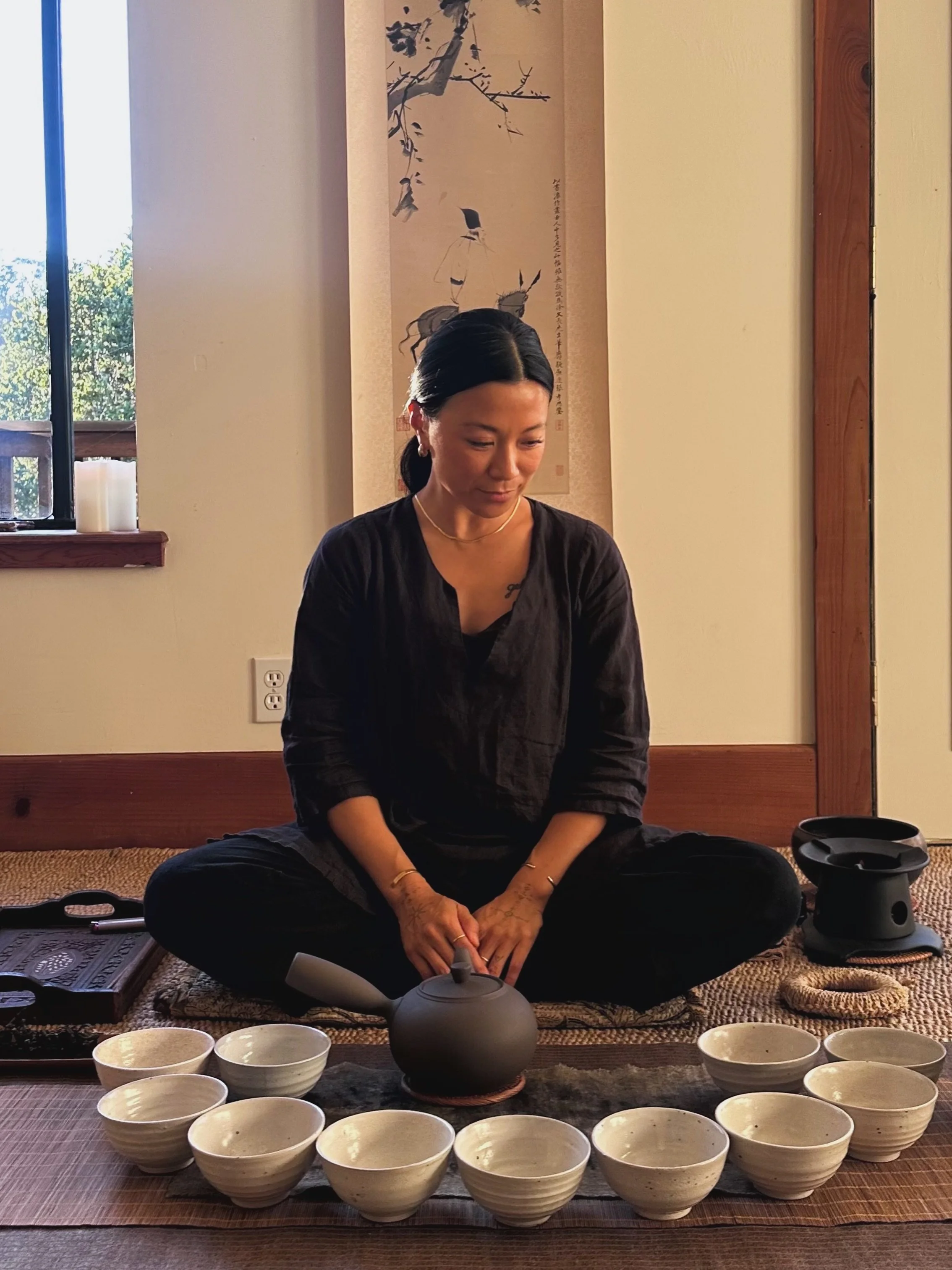 Return to Presence 🌱✨

In a world that pulls us to distraction and disconnection, one of the most powerful things we can do is be fully present. 

Join us on Saturday, May 23rd in Berkeley for a beautiful morning to slow down and return to presence,