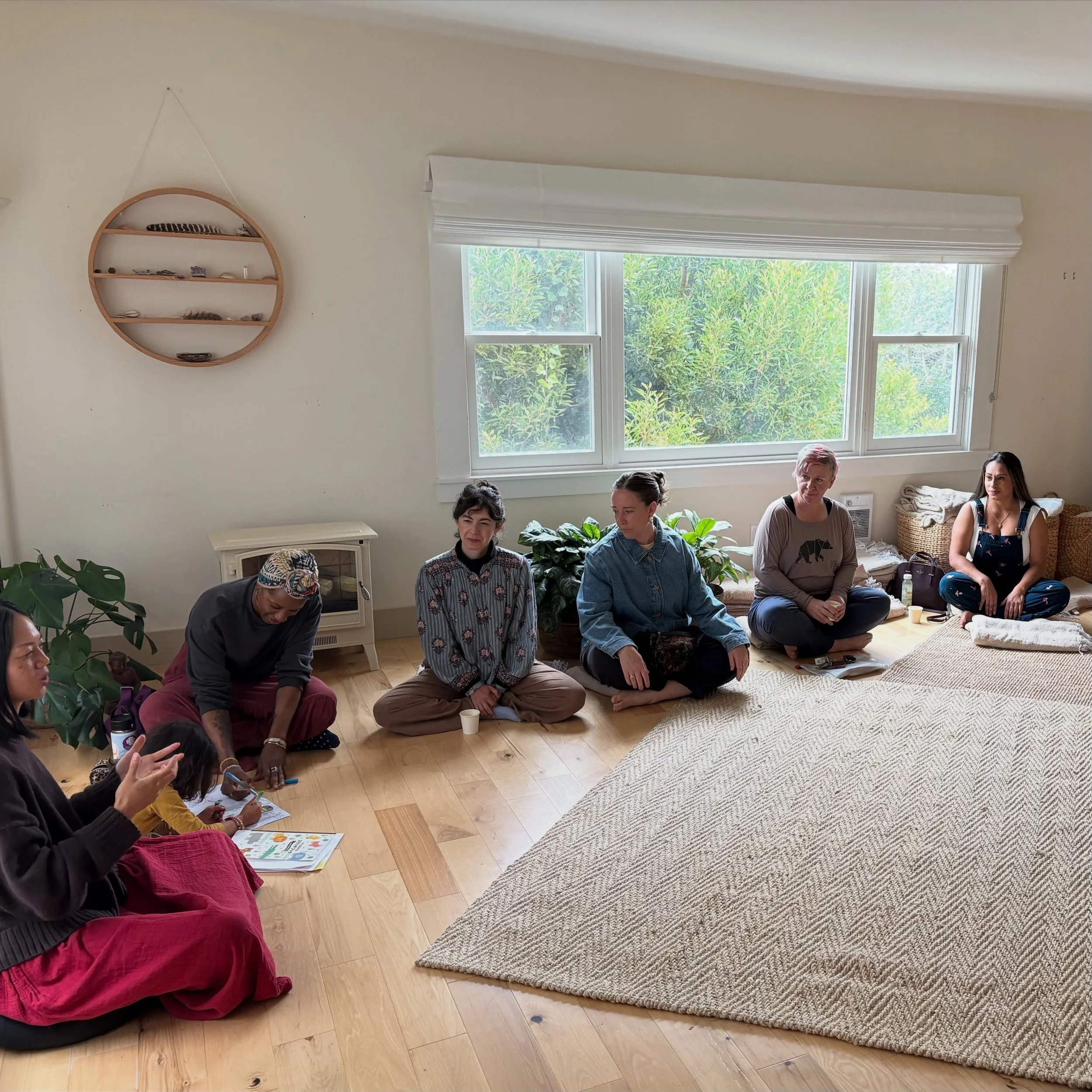 The power of healing practitioners gathering together to amplify and celebrate one another&rsquo;s work. 🌺

The summer Practitioner Meetup at Luminae was full of joy! There were warm smiles in seeing long time friends and delight in connecting with 