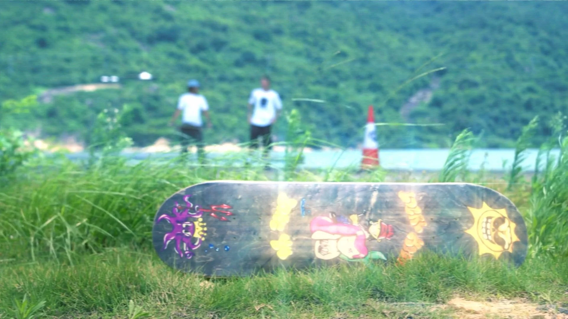 long_yu_x_local_hood_skateboard_promotion (1080p) (0;01;32;13).jpg