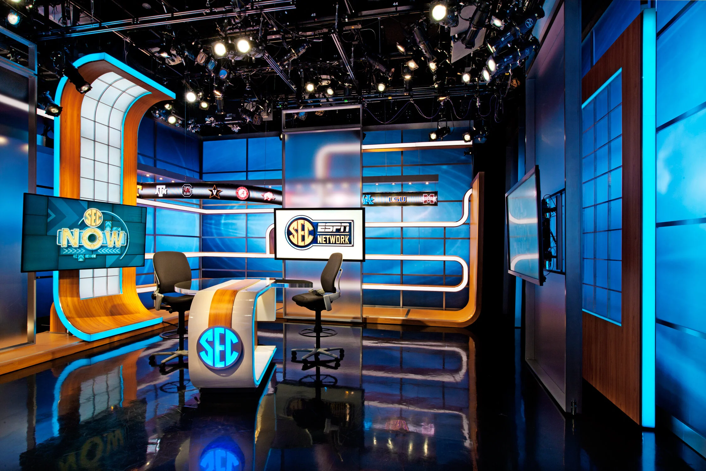 ESPN_aMG_0513-4 Studio 2.jpg
