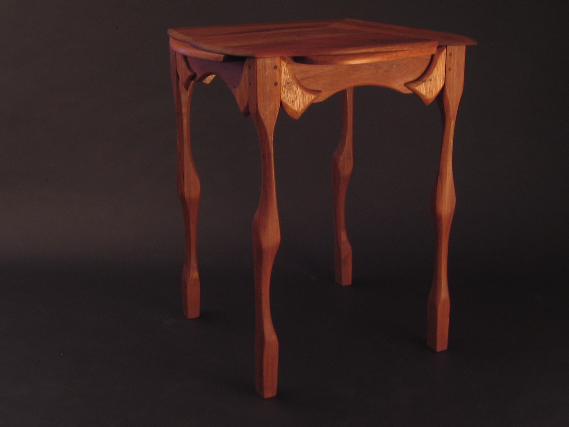 STAG TABLE.jpg