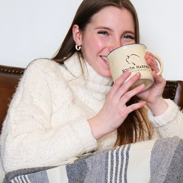 South Harper has all the best clothes to keep you cozy while you are stuck at home!
.
.
.
.
.
#quarantineandchill #southharper #shopsatshilohcrossing #stayhomechallenge #cozyvibes #billingsmontana #montanalife #boutiqueshopping #shoplocal #clothingph