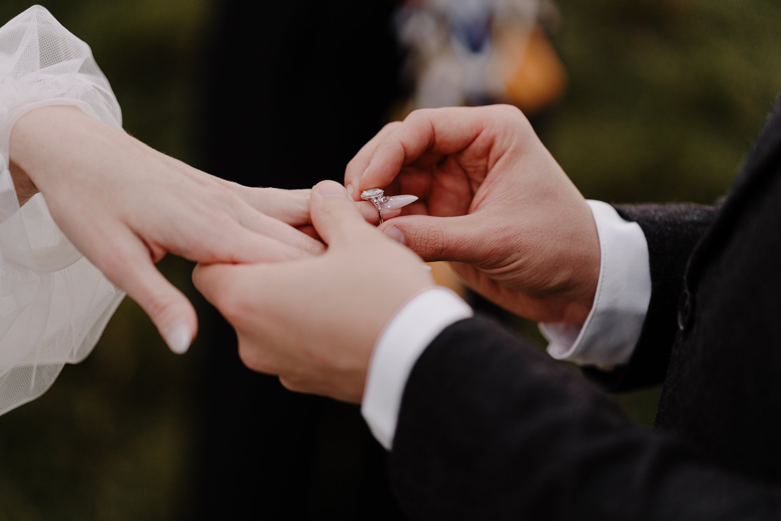 c+J-elopement-dunluce-ballintoy-dunseverick-115.jpg
