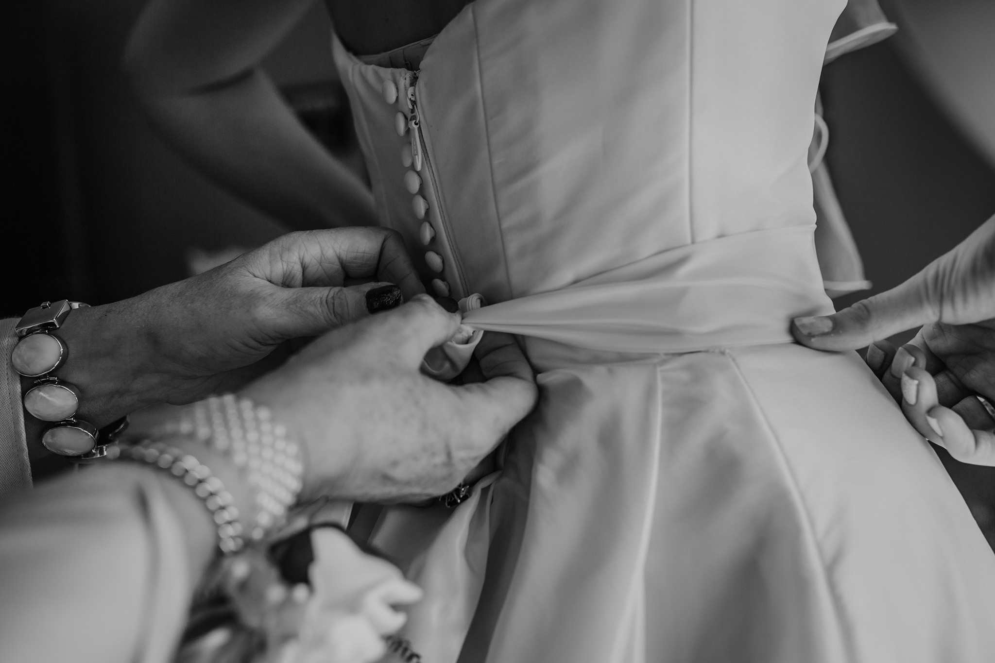 arcadia portrush wedding fun relaxed wedding photography northern ireland