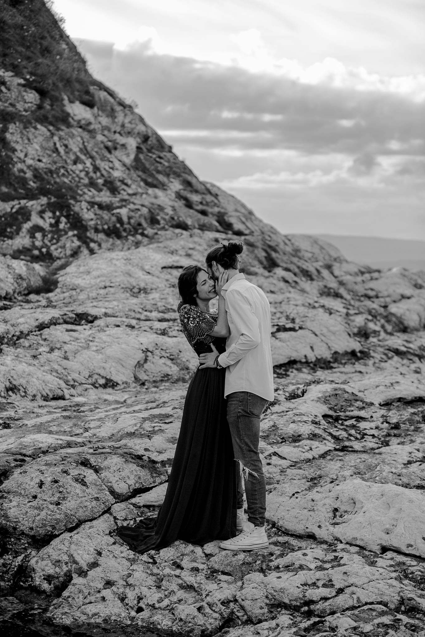 causeway-coast-couples-adventure-wedding-photographers-northern-ireland-web-42.jpg