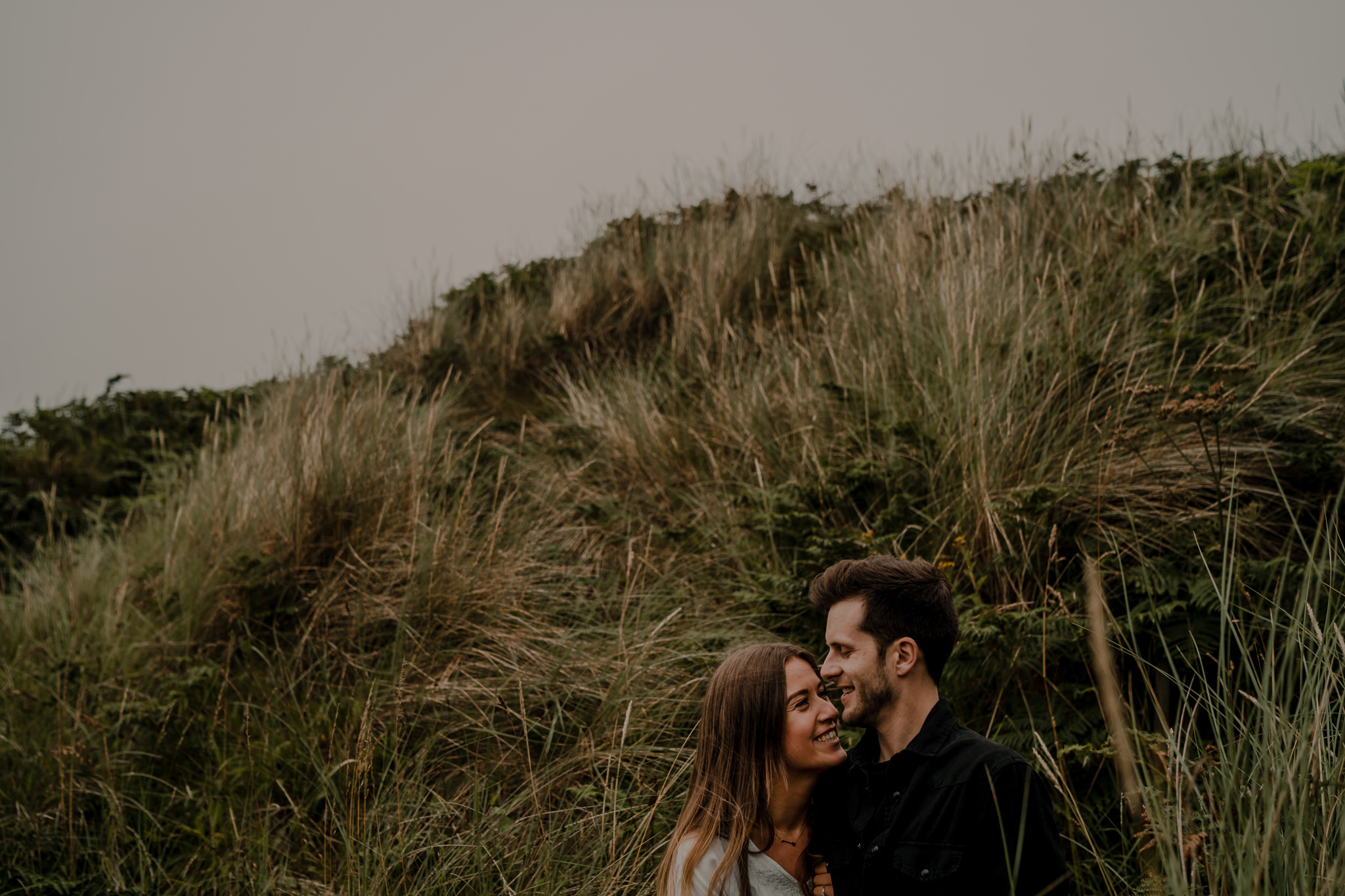 whiterocks-beach-adventure-elopement-fun-wedding-photographers-northern-ireland-the-martins-61.jpg