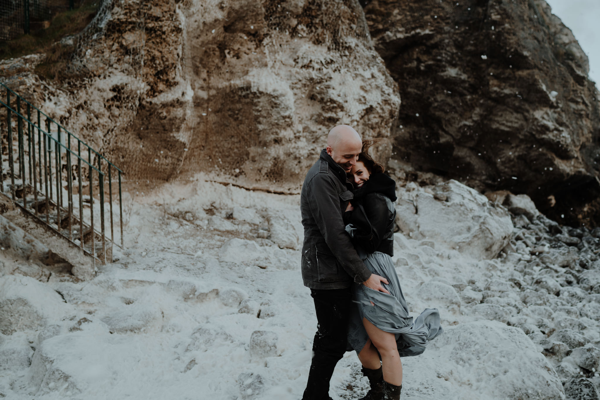 couple hugging kinbane castle adventure