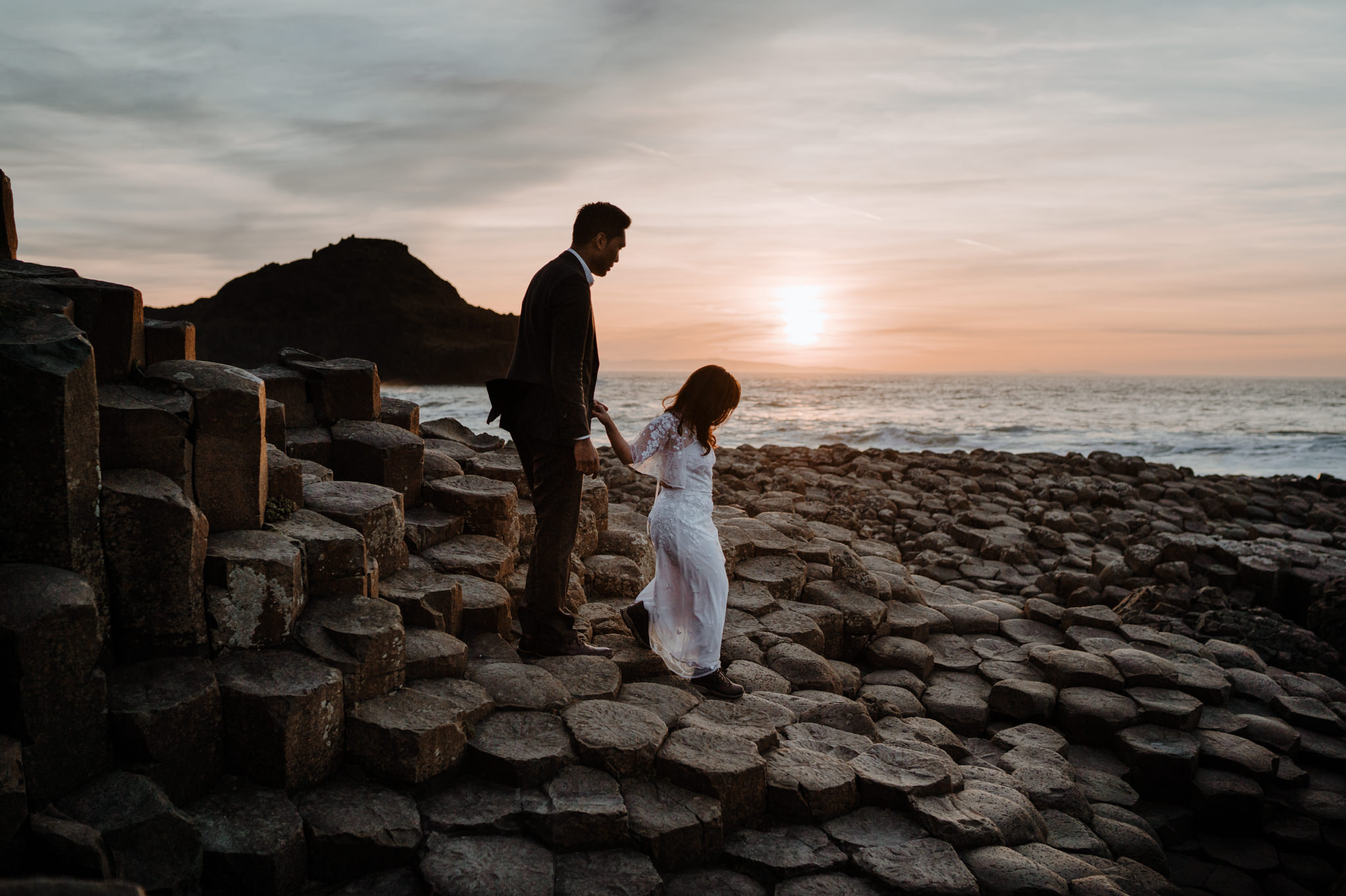 giants-causeway-adventure-pre-wedding-session