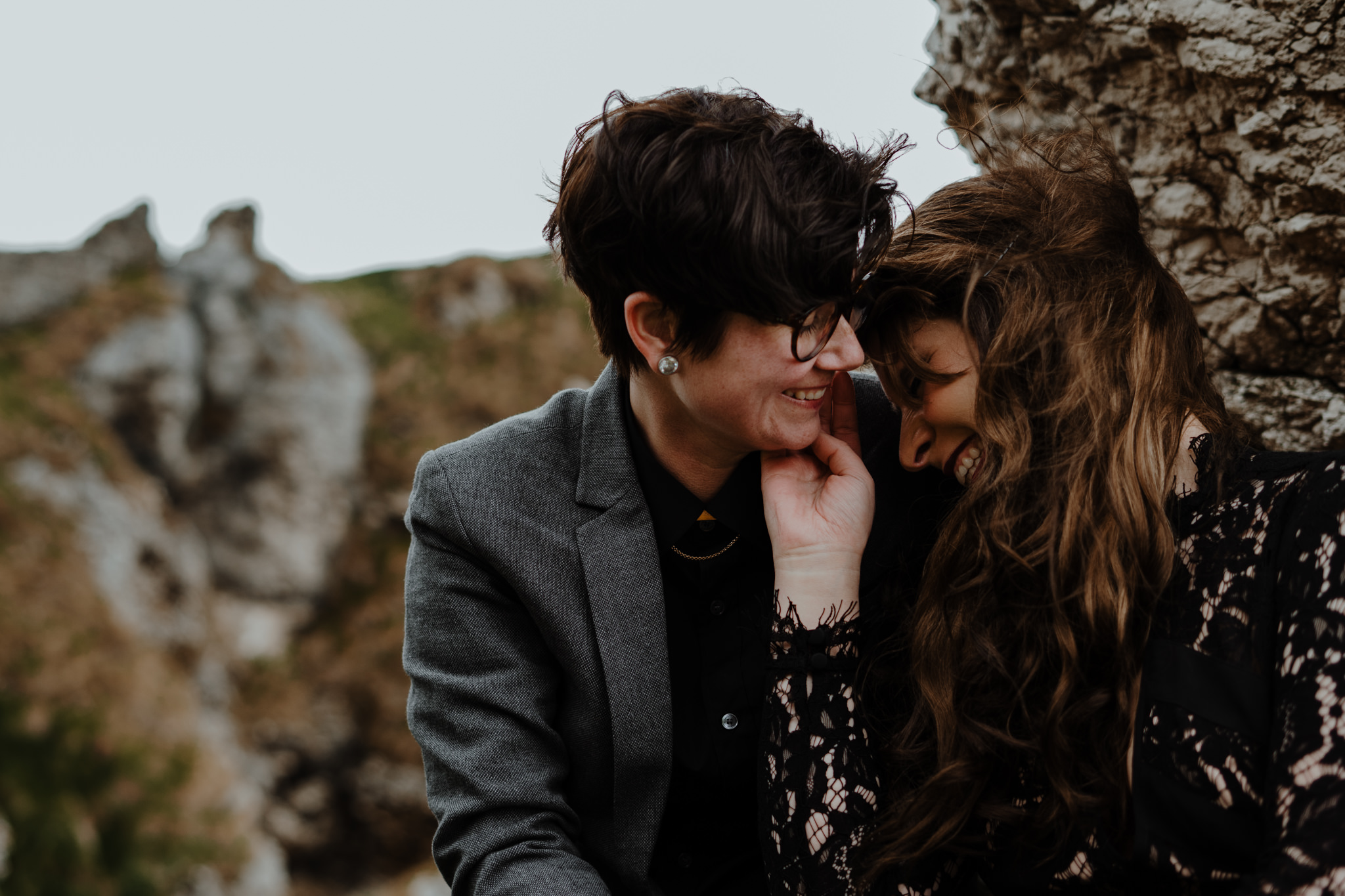 elopement-photographers-ireland-dunluce-castle-lgbtq