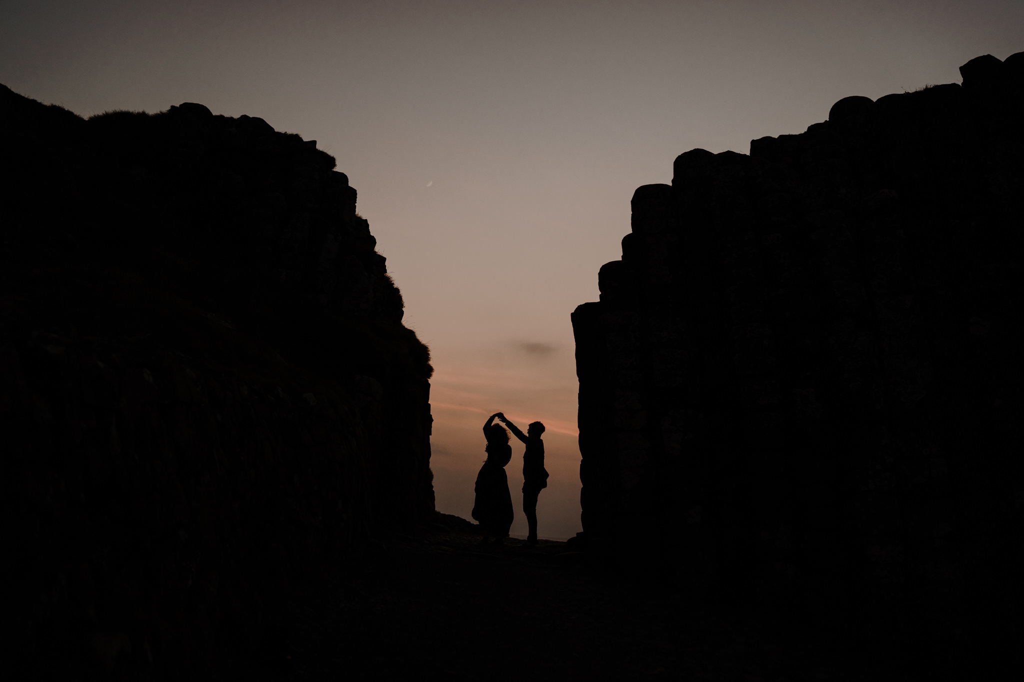 Ireland destination giants causeway lgbtq engagement session sunset