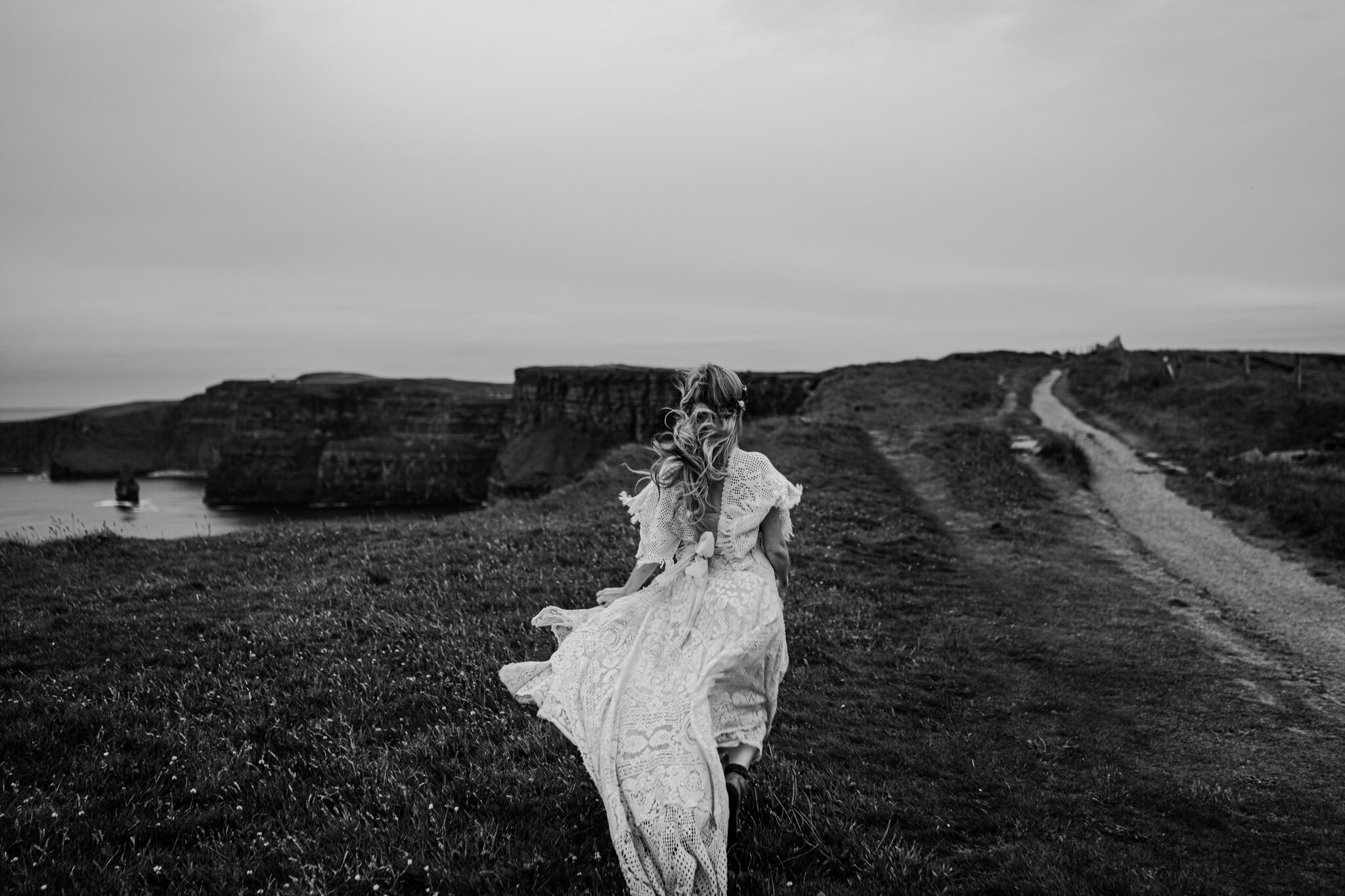 cliffs-of-moher-adventure-session-ireland-SA-66.jpg