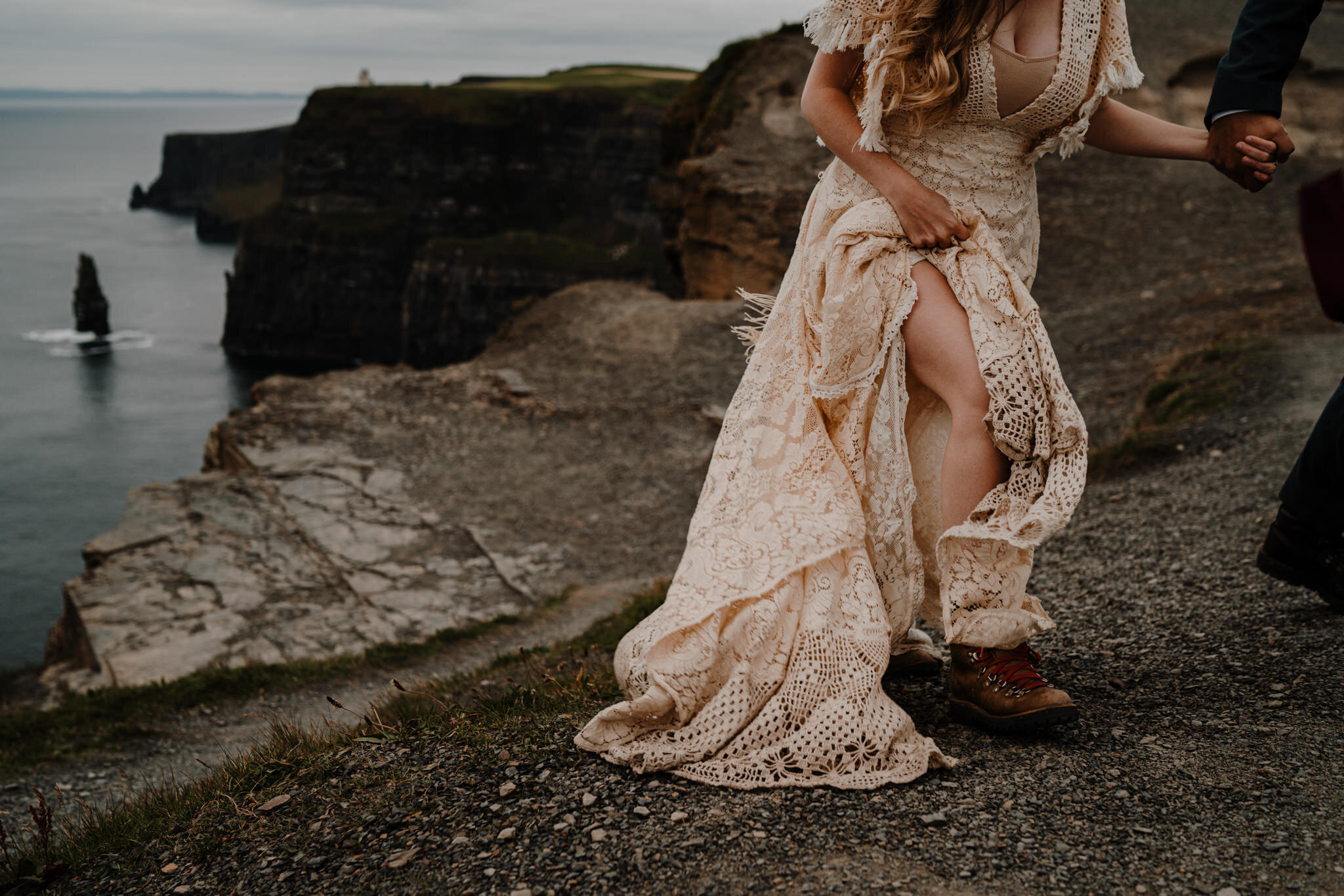 cliffs-of-moher-adventure-session-ireland-SA-40.jpg