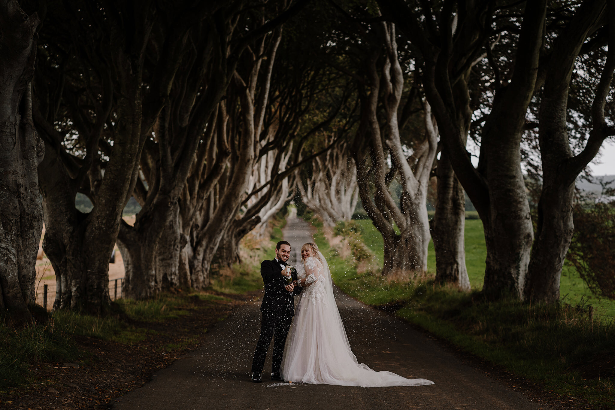 Northern-Ireland-elopement-photographer-Irish-elopements-the-dark-hedges
