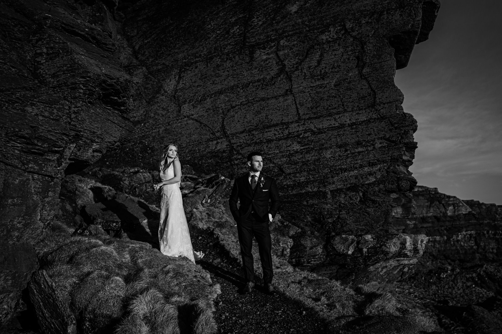 Ireland-elopement-photographer-Irish-elopements-cliffs-of-moher-hags-head