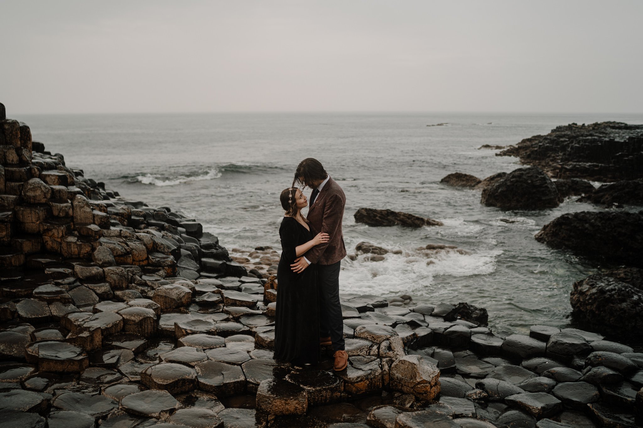 Northern-Ireland-elopement-photographer-Irish-elopements-giants-causeway