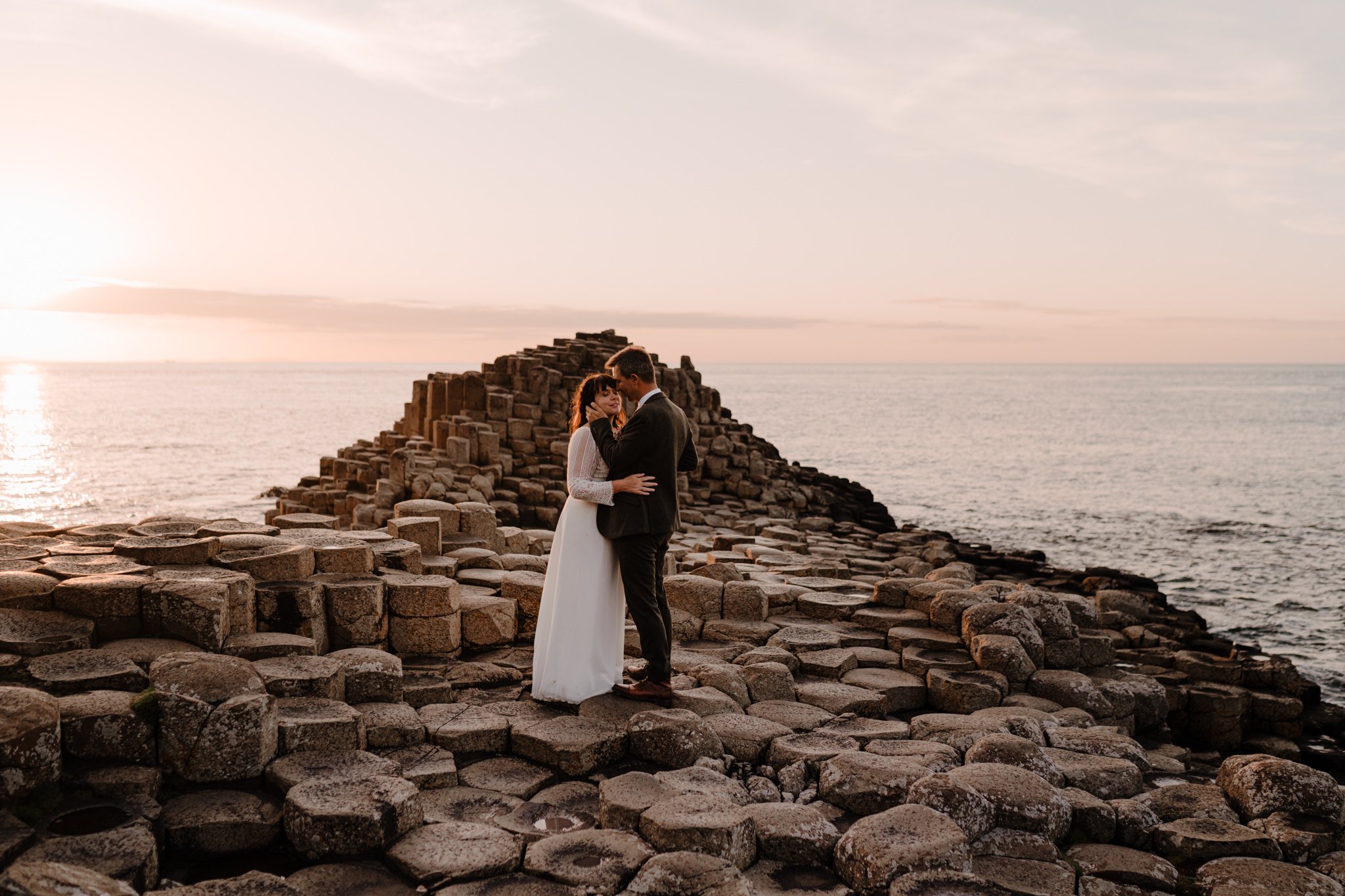 Northern-Ireland-elopement-photographer-Ireland-eloping-in-Ireland-Irish-elopements-giants-causeway