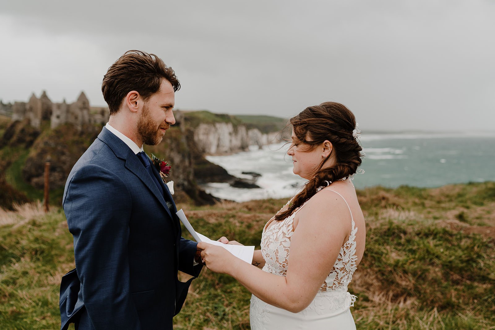 B+D-Dunluce-castle-elopement-160.jpg