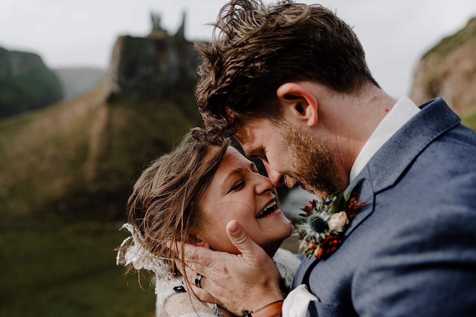 B+D-Dunluce-castle-elopement-383.jpg