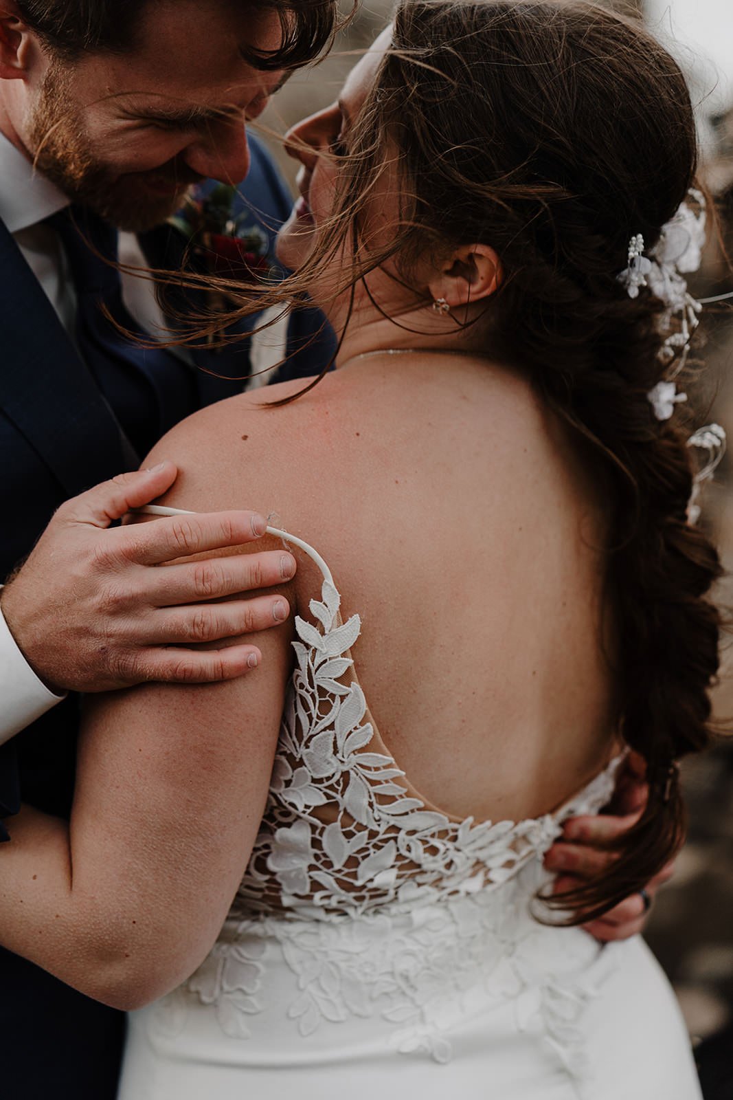 B+D-Dunluce-castle-elopement-548.jpg