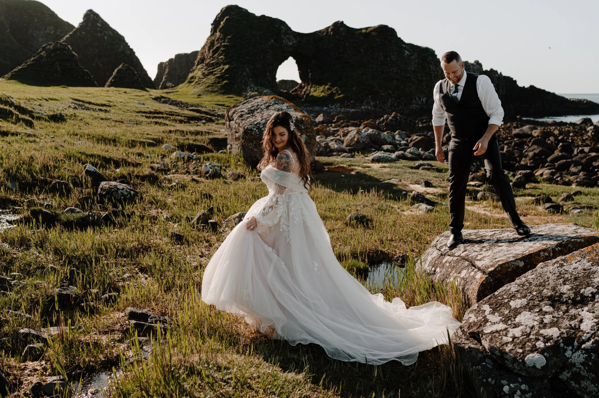 k+J_dunluce-castle-elopement-10.jpg