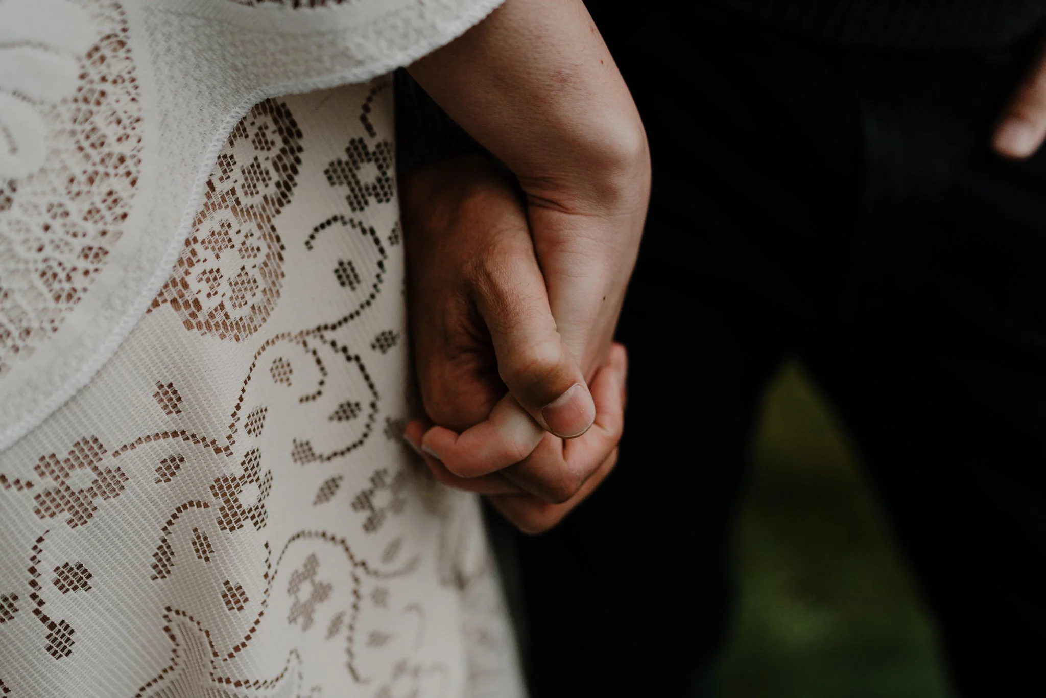 E&M-cliffs-of-moher-engagament-52.jpg