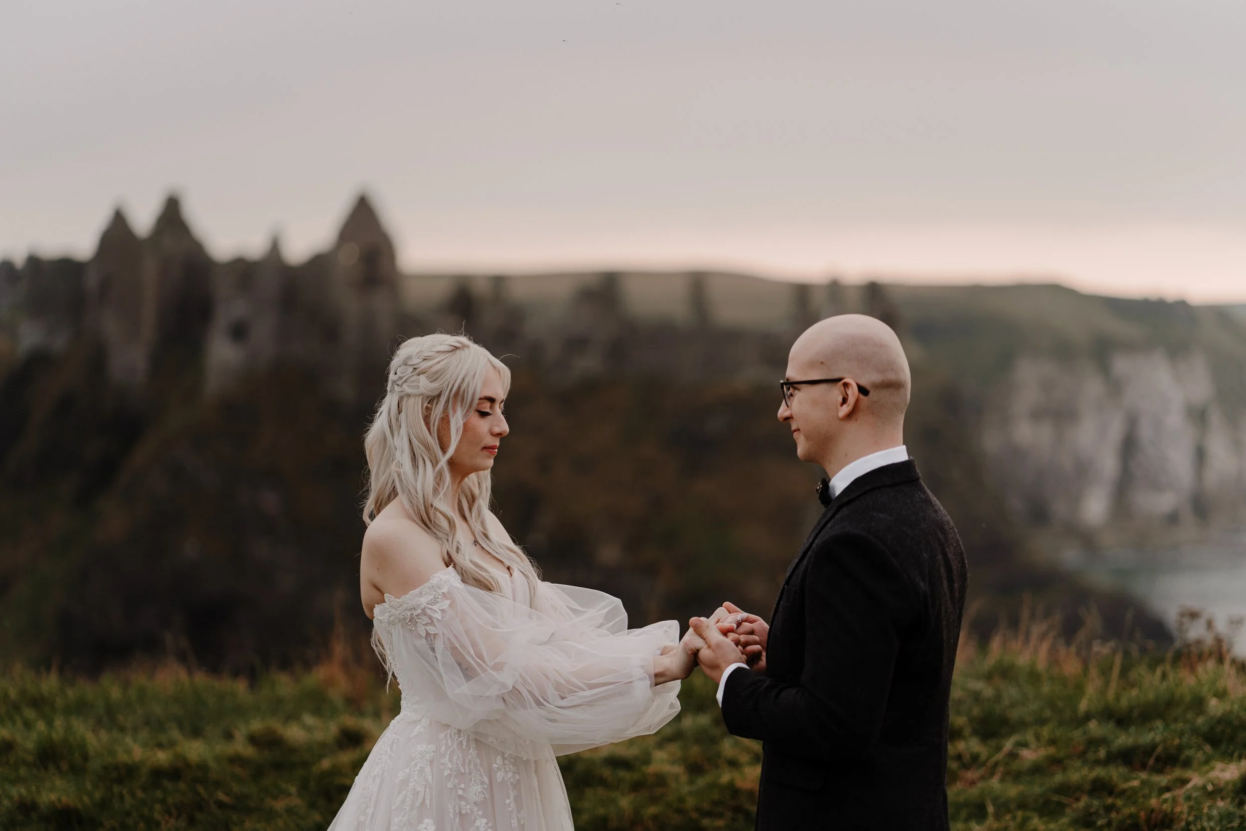 c+J-elopement-dunluce-ballintoy-dunseverick-104.jpg