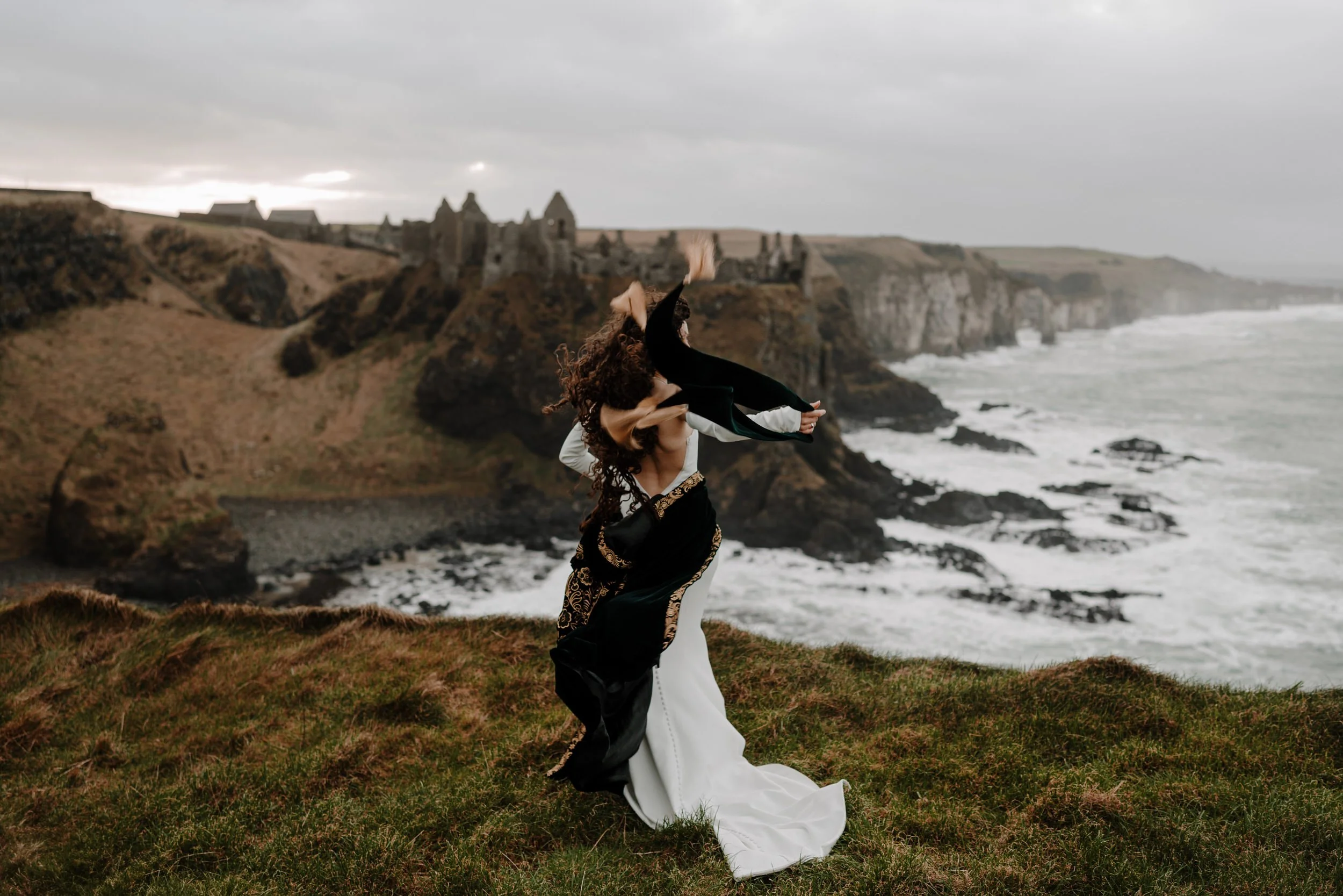 s+m-elopement-dunluce-darkhedges-ballintoy-98.jpg