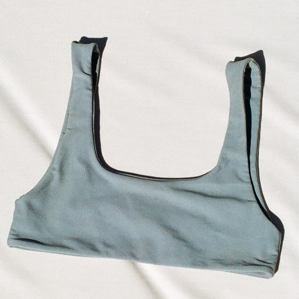 2_46480034.jpg