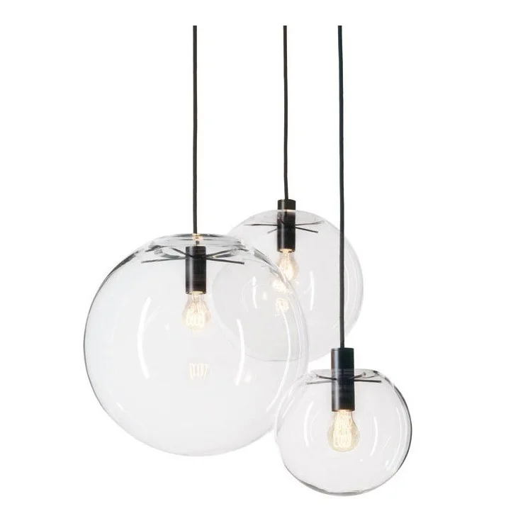 classicon-selene-lamp.jpg