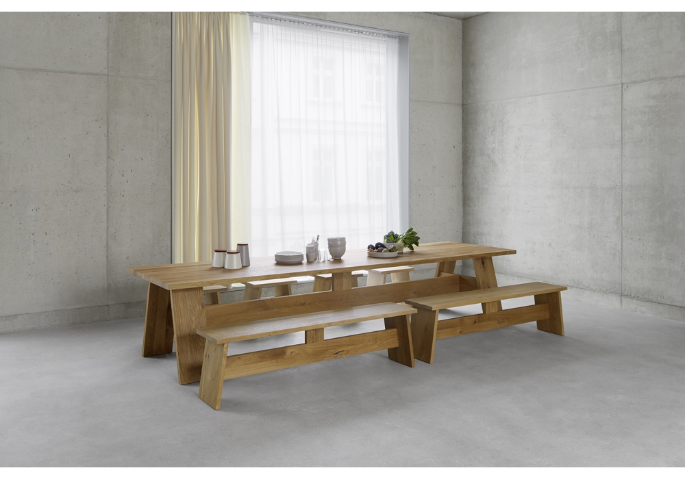 dc01-fayland-e15-table.jpg