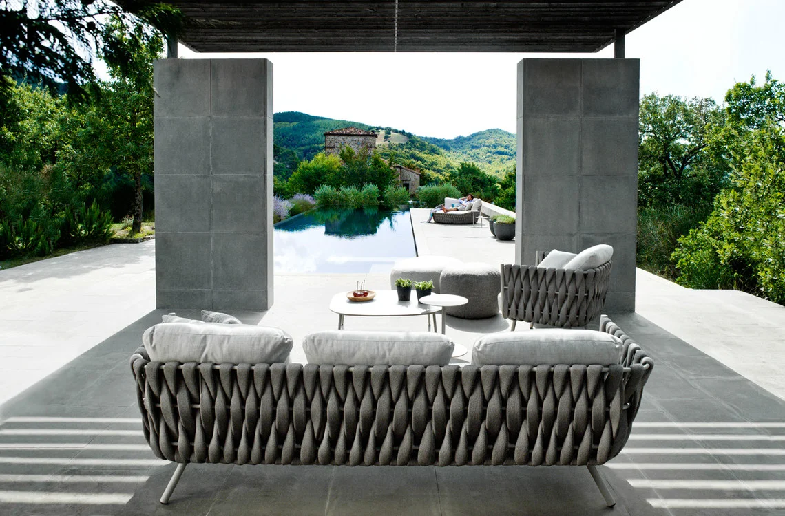 tosca-tosca-sofa-tosca-sofa-gallery-3.jpg