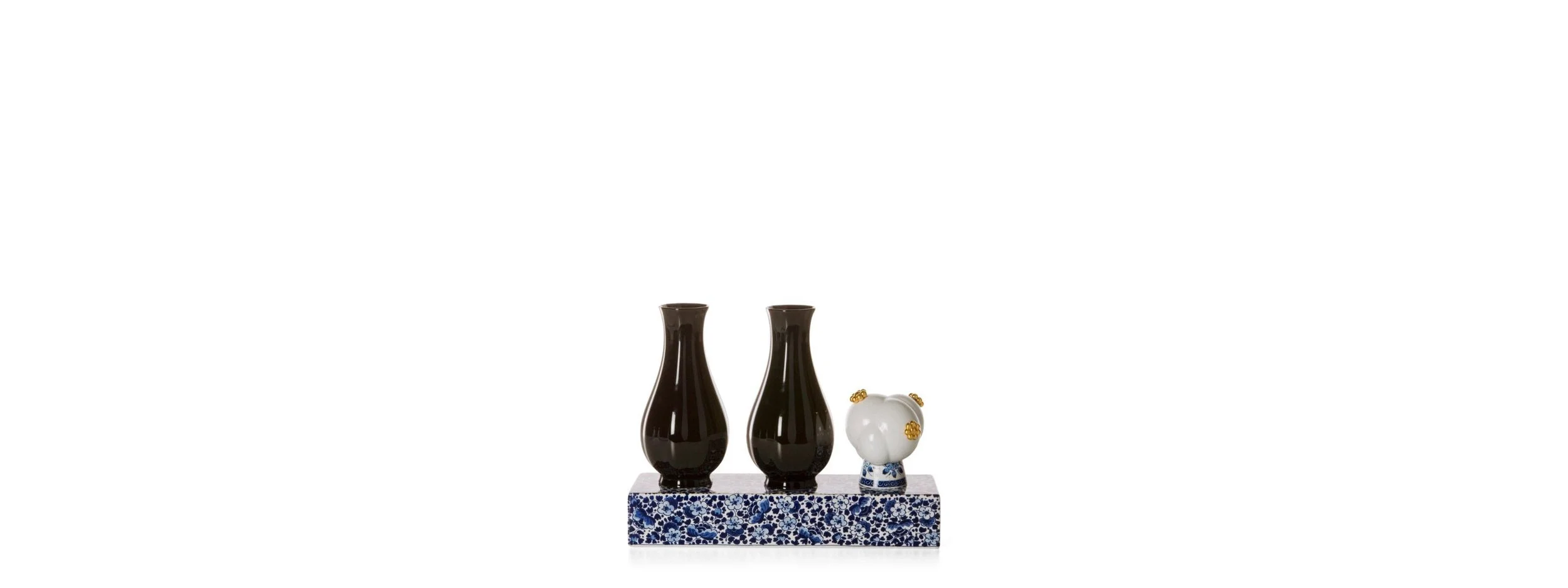 DELF BLUE VASES 10