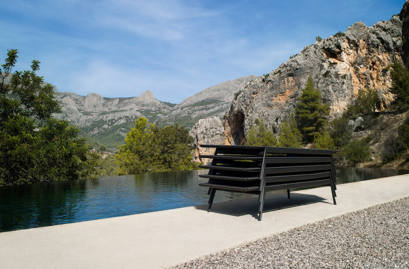 branch-branch-lounger-branchloungerstackedwenge1300x855.jpg