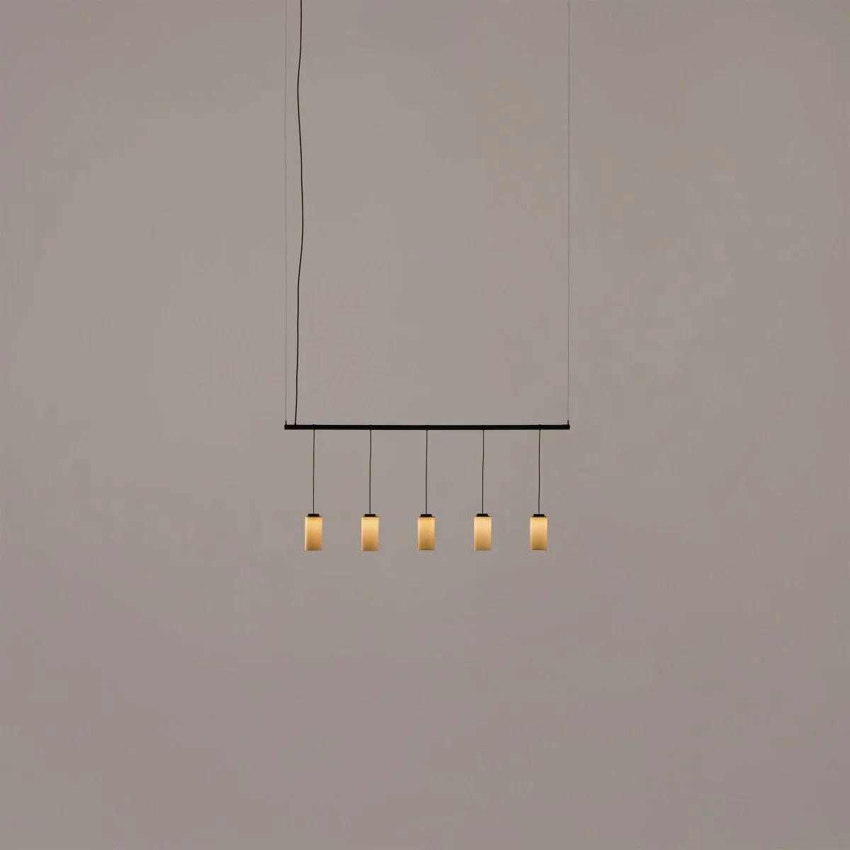Cirio-Lineal-1tramo-Porcelana-ON-CILPA01-02-02D-R25-config-x2400-1200x1200.jpg