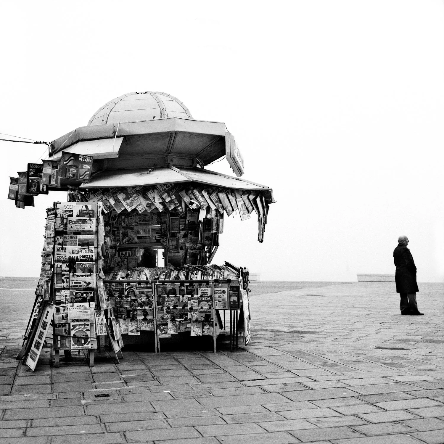 03 Venedig Kiosk_03.JPG