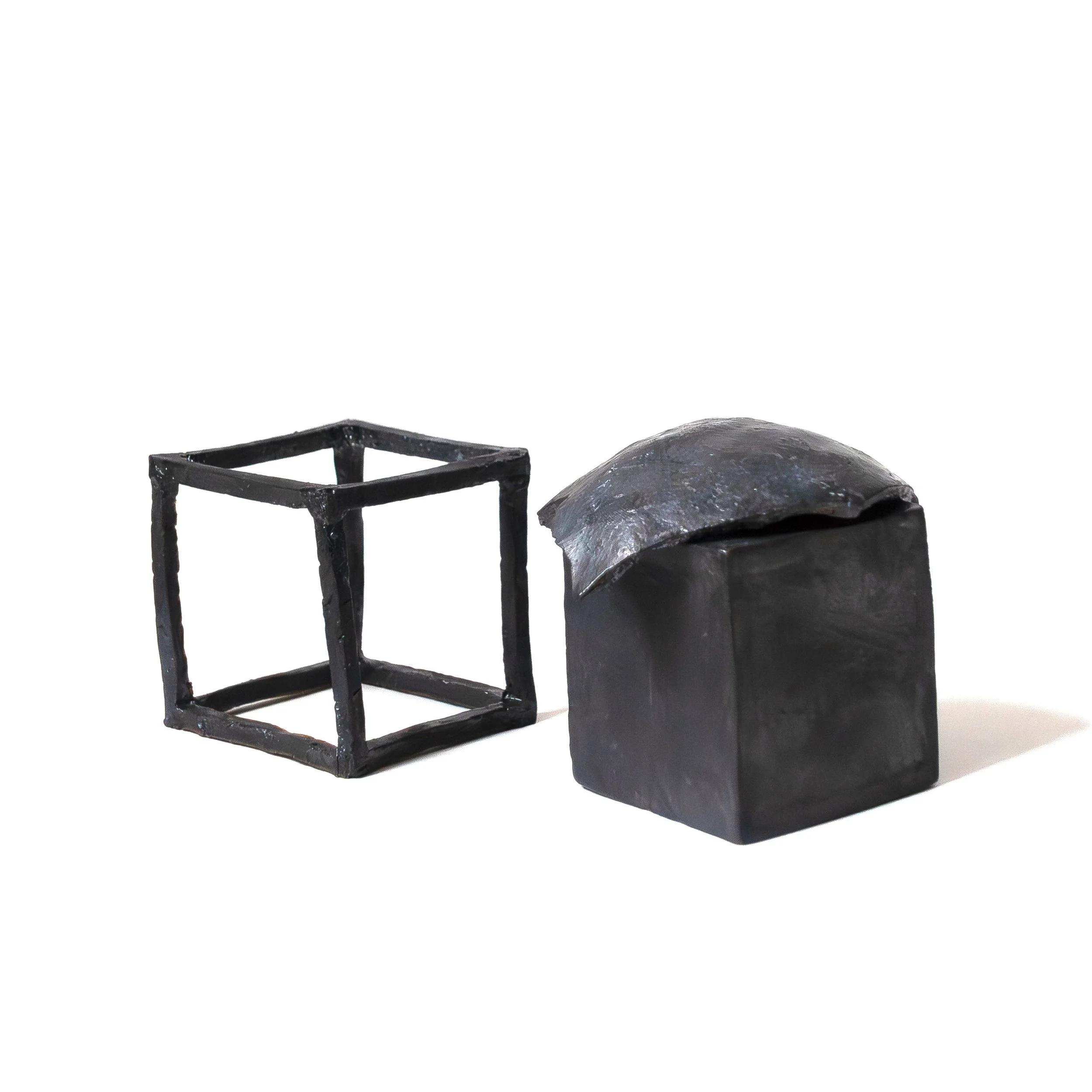   Untitled (Shell)   2024-2025  stoneware, paper clay, oxide washes 