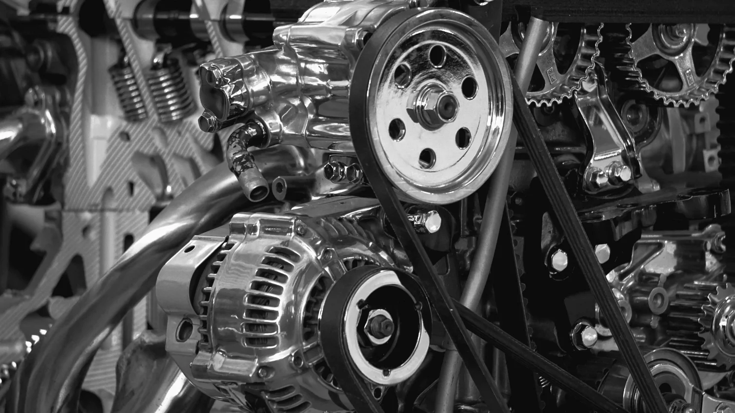 black-and-white-car-engine-chrome-190574.jpg
