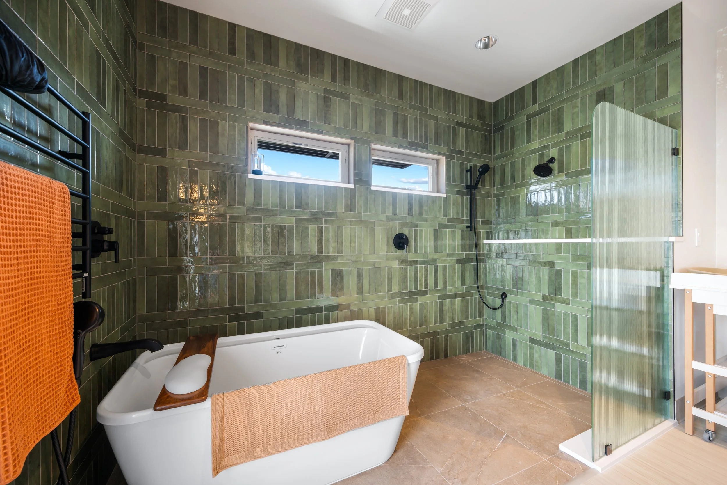 Wood Tub & Shower.jpg