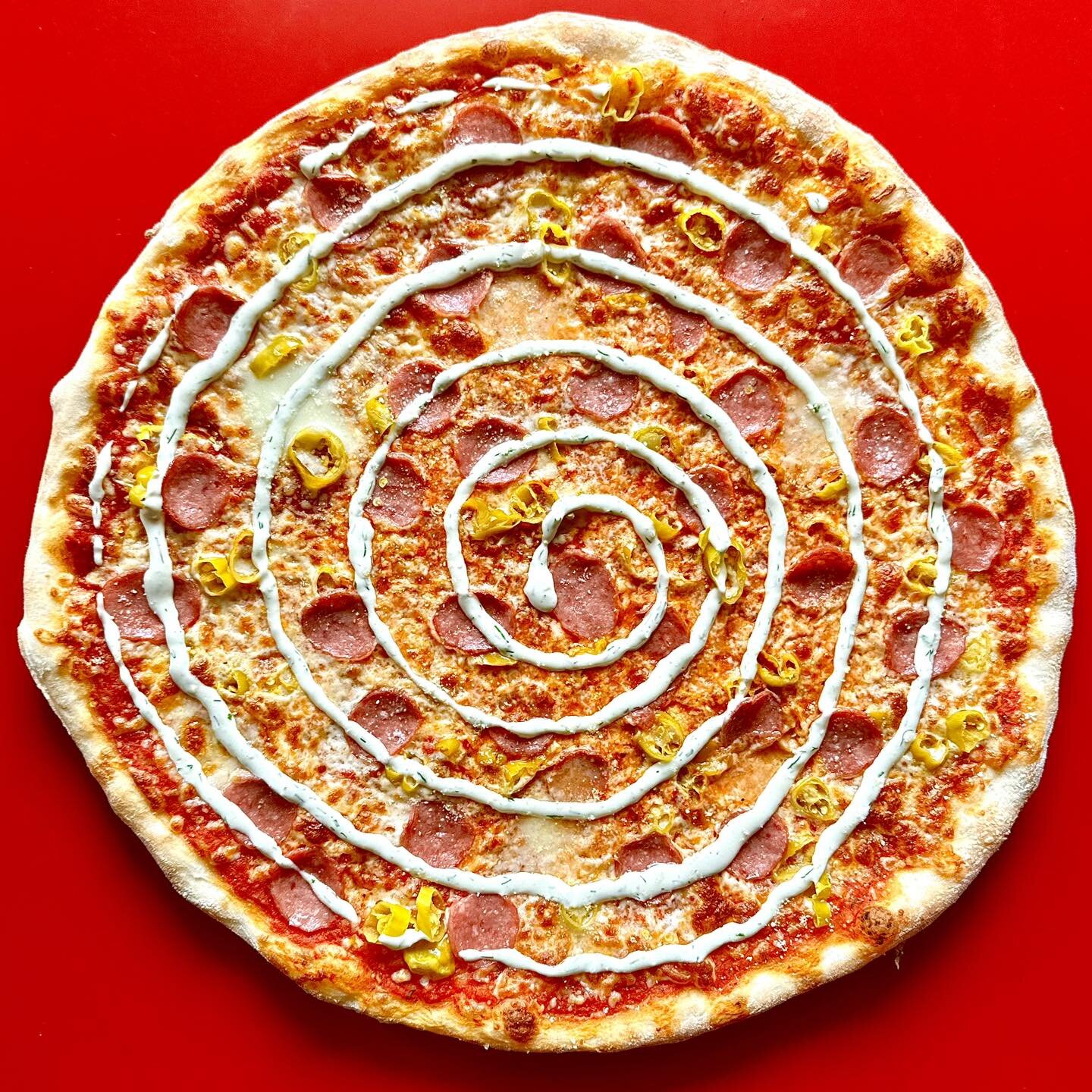 ⚡️ New Feature ⚡️
&lsquo;Kubasa Nova&rsquo;: Marinara, Fior Di Latte, Shredded Mozzarella, Tenderloin Meats Kubasa, Pepperoncini, Garlic Dill Swirl

Available at our Winnipeg location. 
.
.
.
.
.
#winnipeg #pizza #pizzadelivery #featurepizza #shortys
