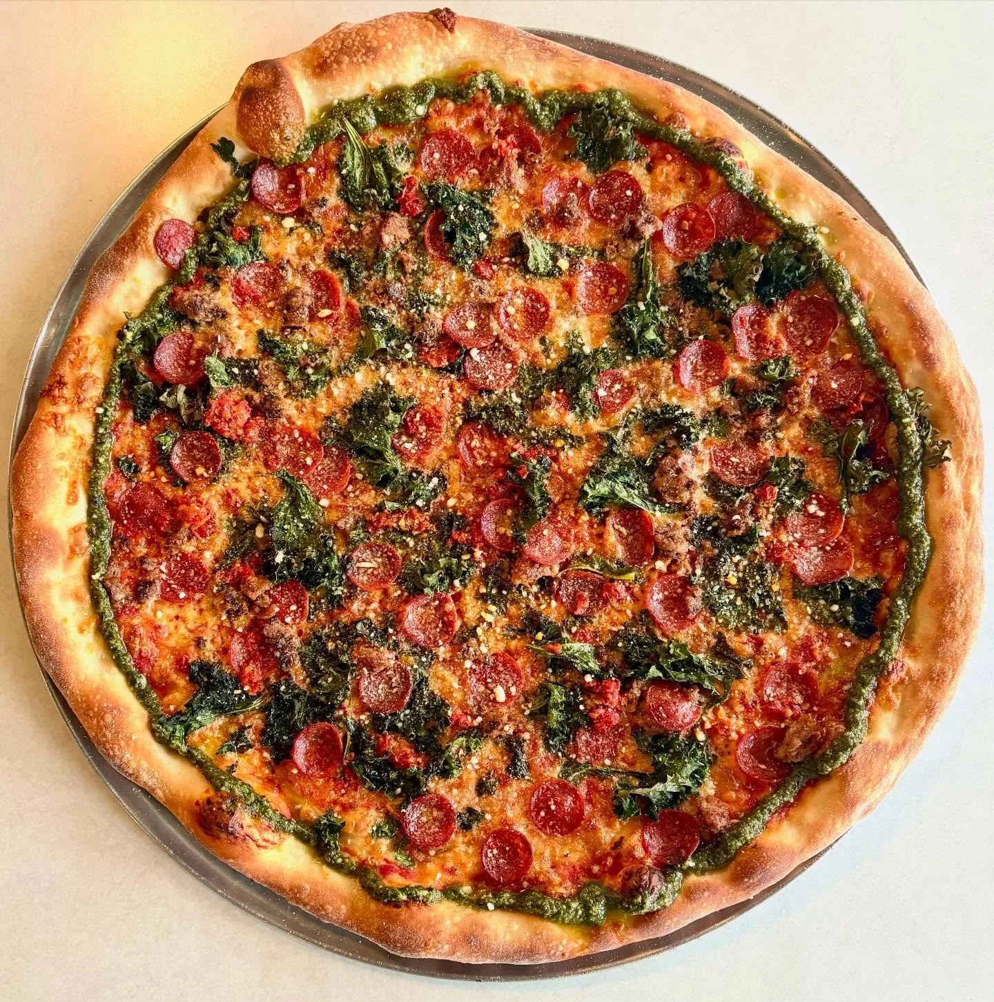 ⚡️New Feature ⚡️

🔥🎄The &ldquo;Holiday Heater 2025&rdquo; 🎅🔥

Pepperoni, Sausage, Mozzarella, Fior Di Latte, Tomato sauce, Calabrian Chilies and Roasted Kale. Topped with Padano and a Pesto Crust 👌 🌶️

Available now for a limited time at our Ha