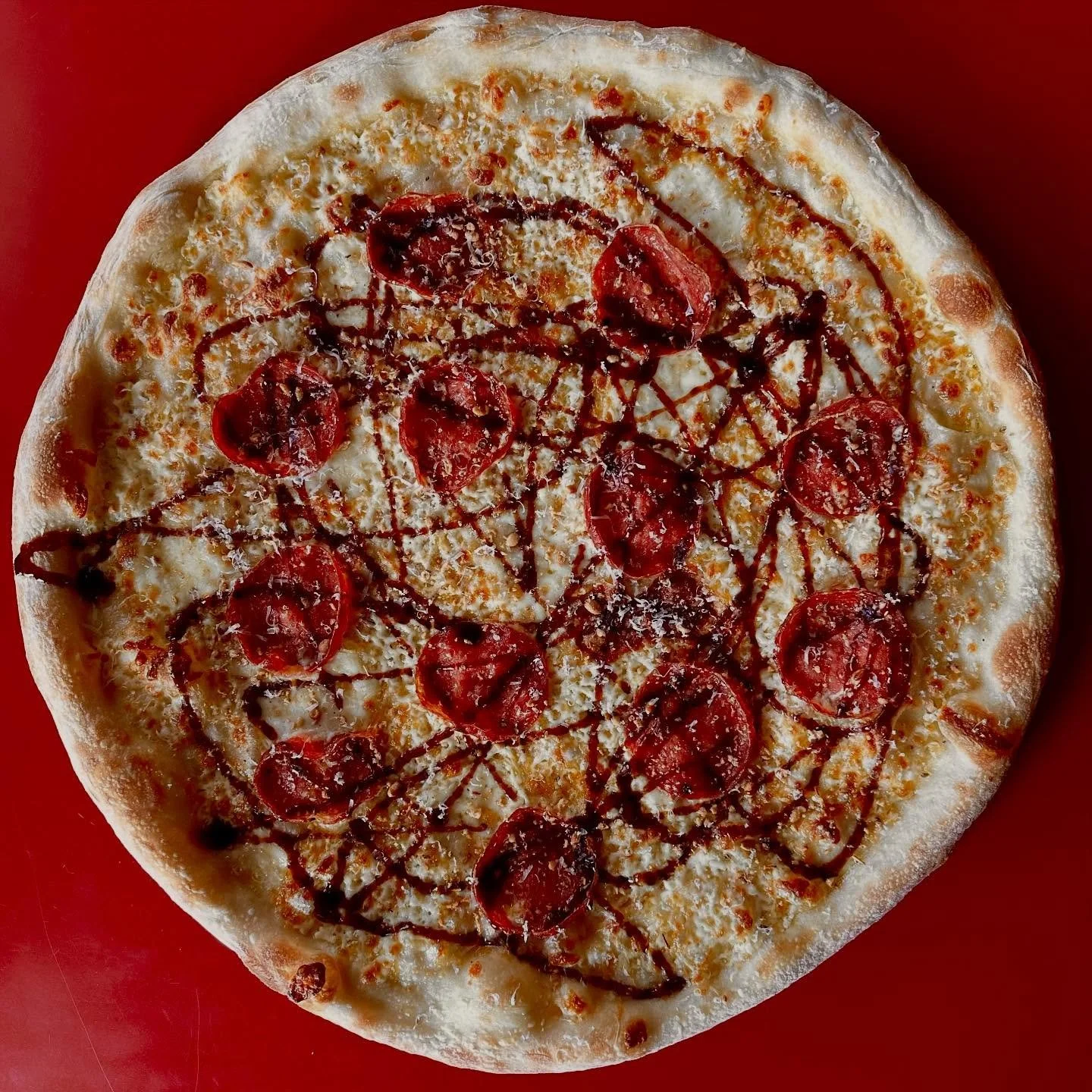 ⚡️New Feature⚡️

Introducing the &lsquo;The Informer&rsquo;

Ros&egrave; Sauce, Provolone, Shredded Mozzarella, Genoa Salami, Toasted Pine Nuts, Balsamic Glaze, Grana Padano 

Available Now at our Winnipeg Location 📍
.
.
.
#Winnipeg #pizza #wpgeats 