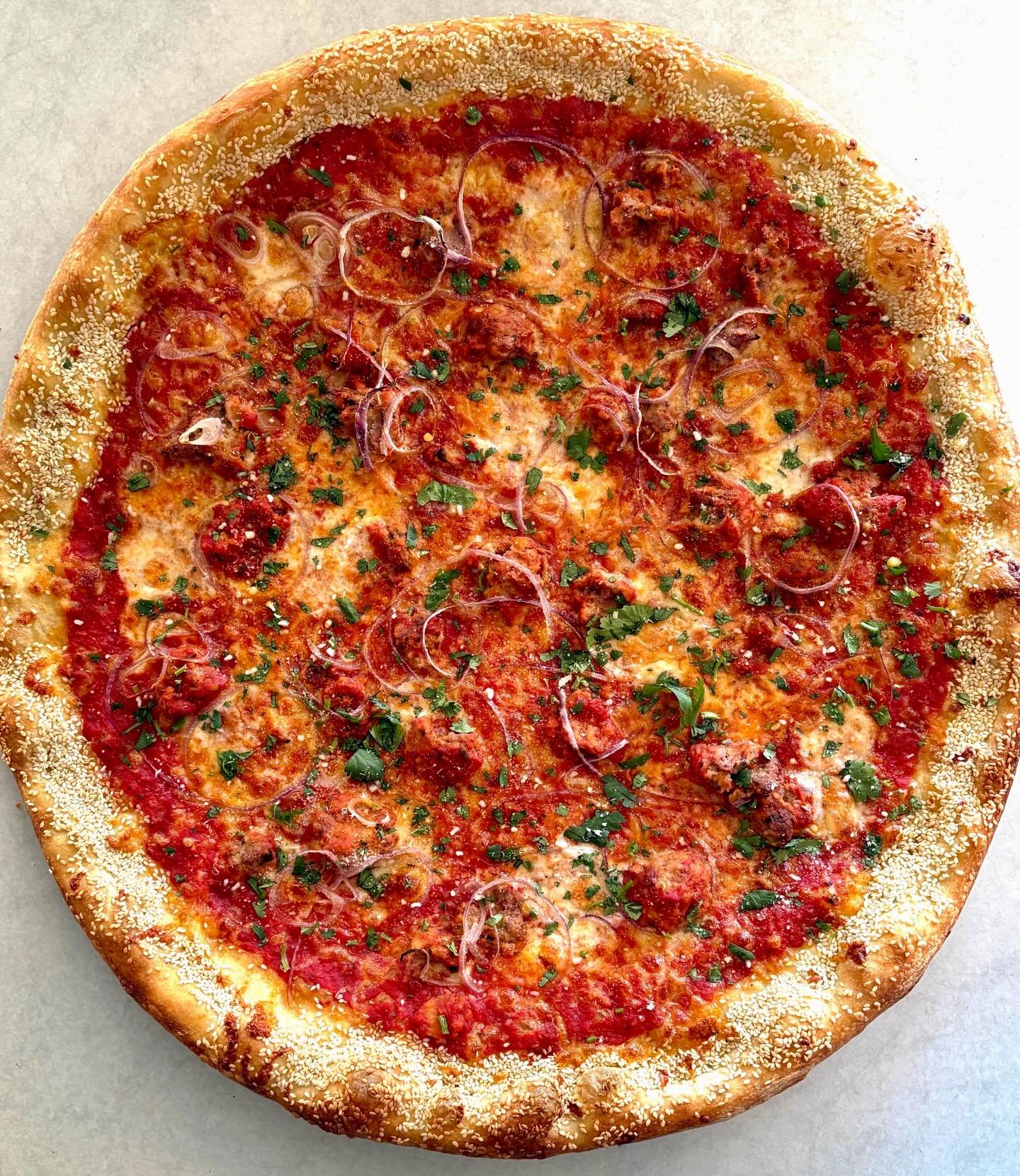 ⚡️New Feature ⚡️

Introducing &lsquo;The Frank&rsquo; 🤌

Sesame Crust, Marinara Sauce, Mozzarella
FDL, House Made Meatballs and Onions. Finished with Italian Parsley and Padano Blend

Available now at our Hamilton Location 📍
.
.
.
#hamont #pizza #h